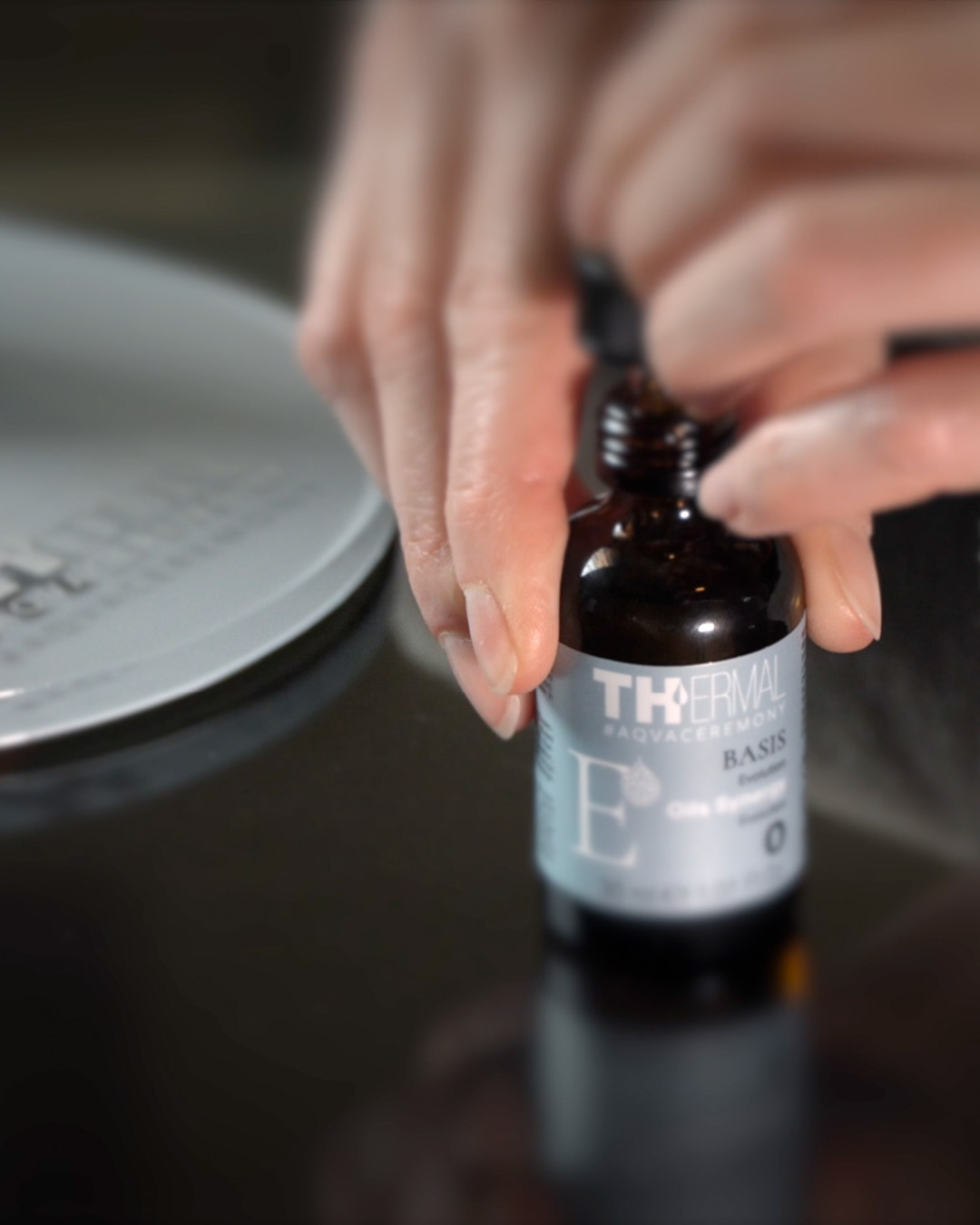 aqvaceremony hair spa acqua termale massaggio thermal haircare oli essenziali